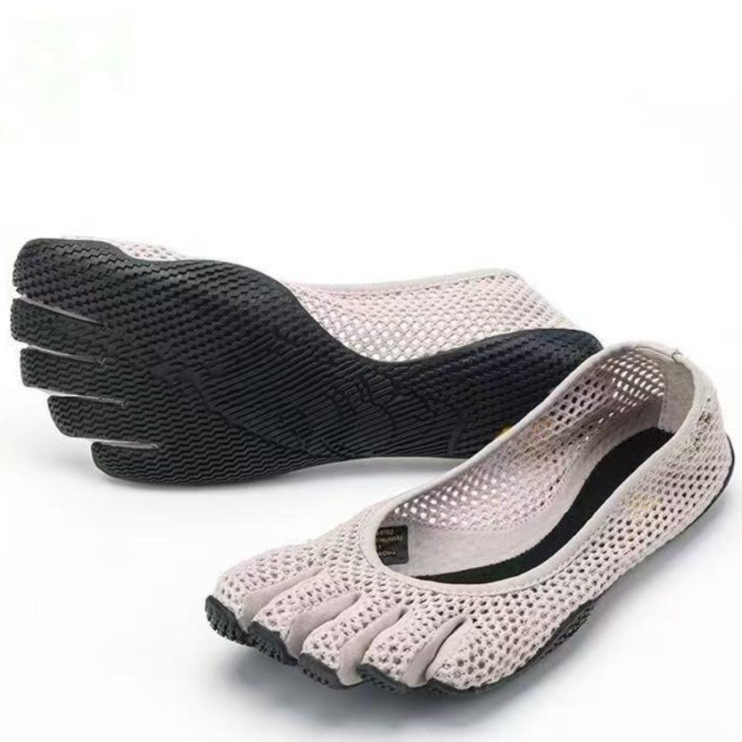 Breathable Barefoot Split-Toe Yoga Shoes