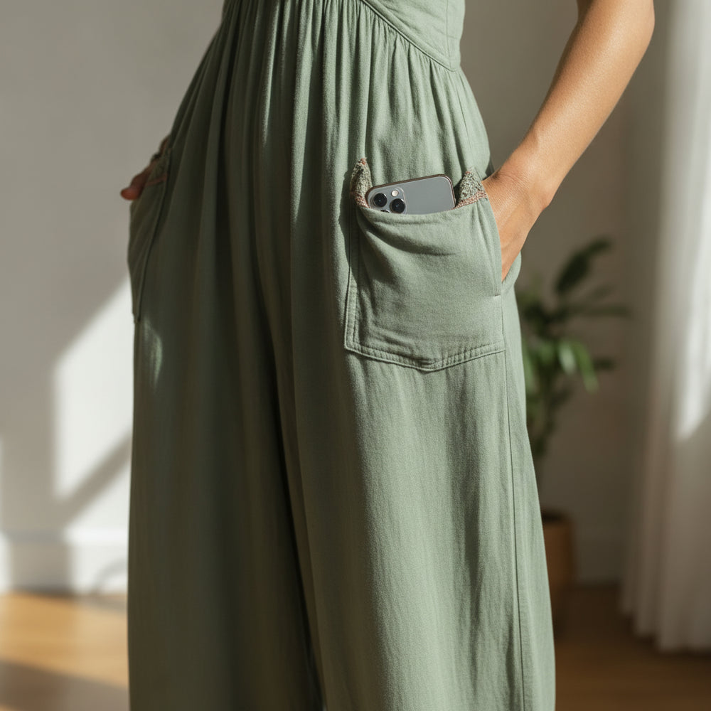 Deep, Functional Side Pockets